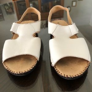 Naturalizer Sandals